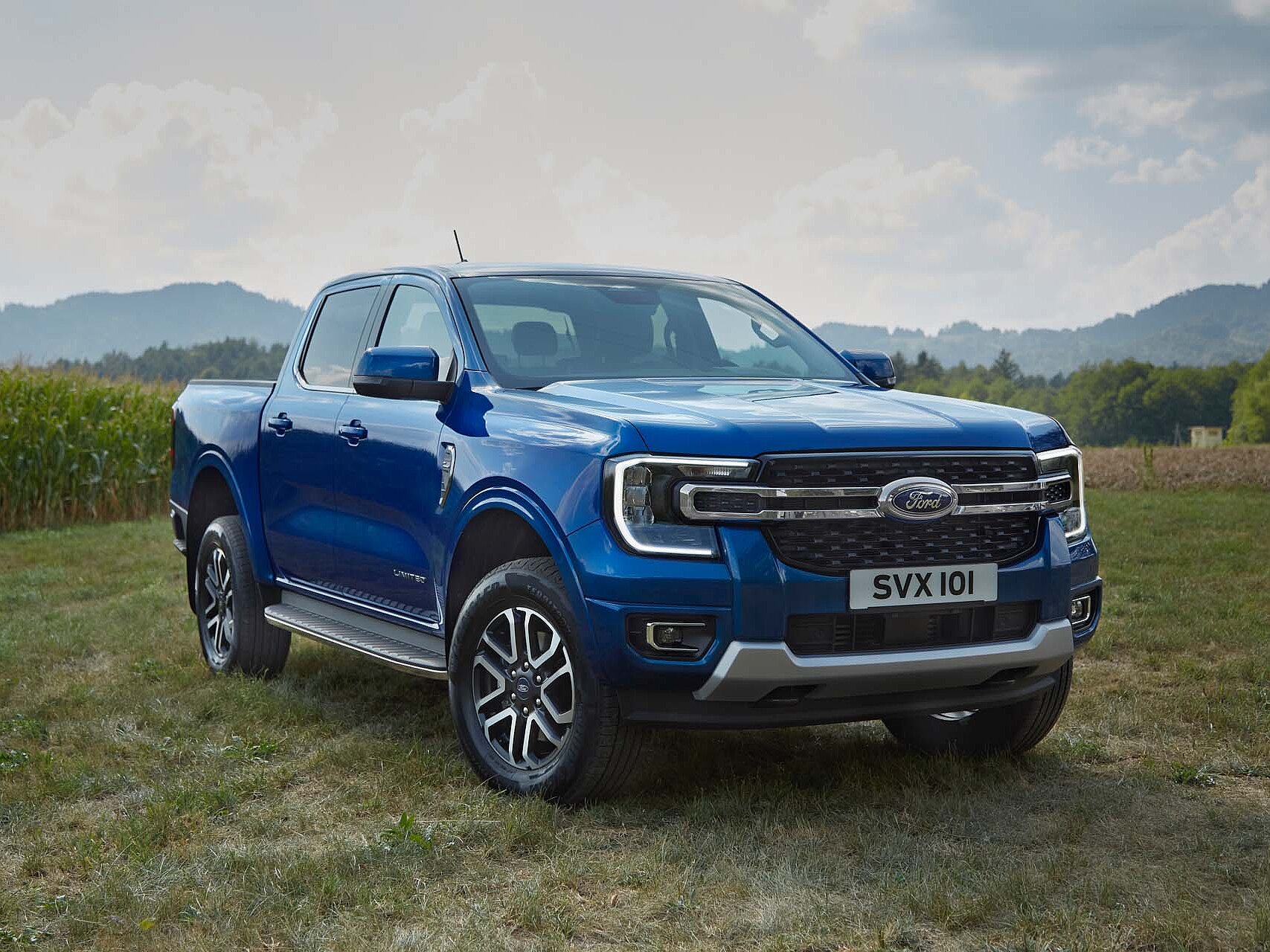 Ford Ranger blau