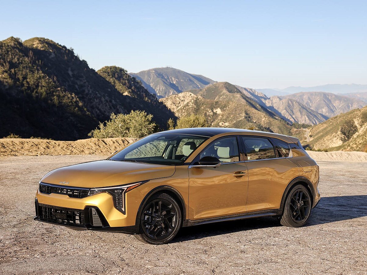 KIA4_Hatchback_Aussenansicht