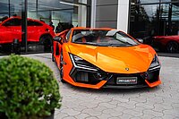 Lamborghini Revuelto von vorn