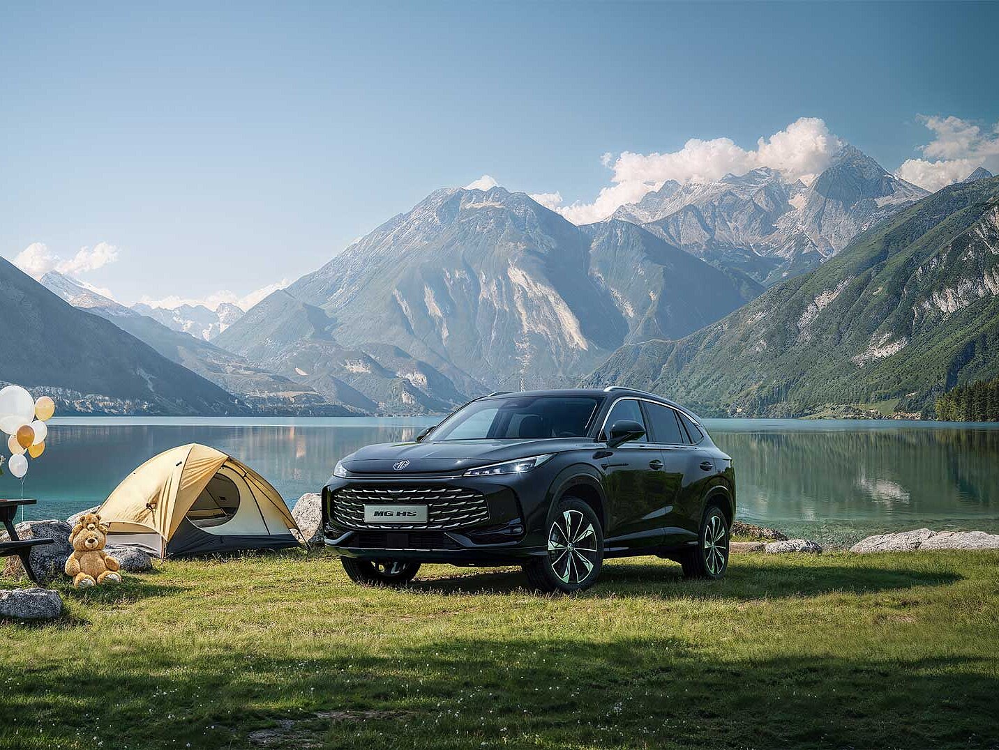 MG HS Hybrid+ in den Bergen