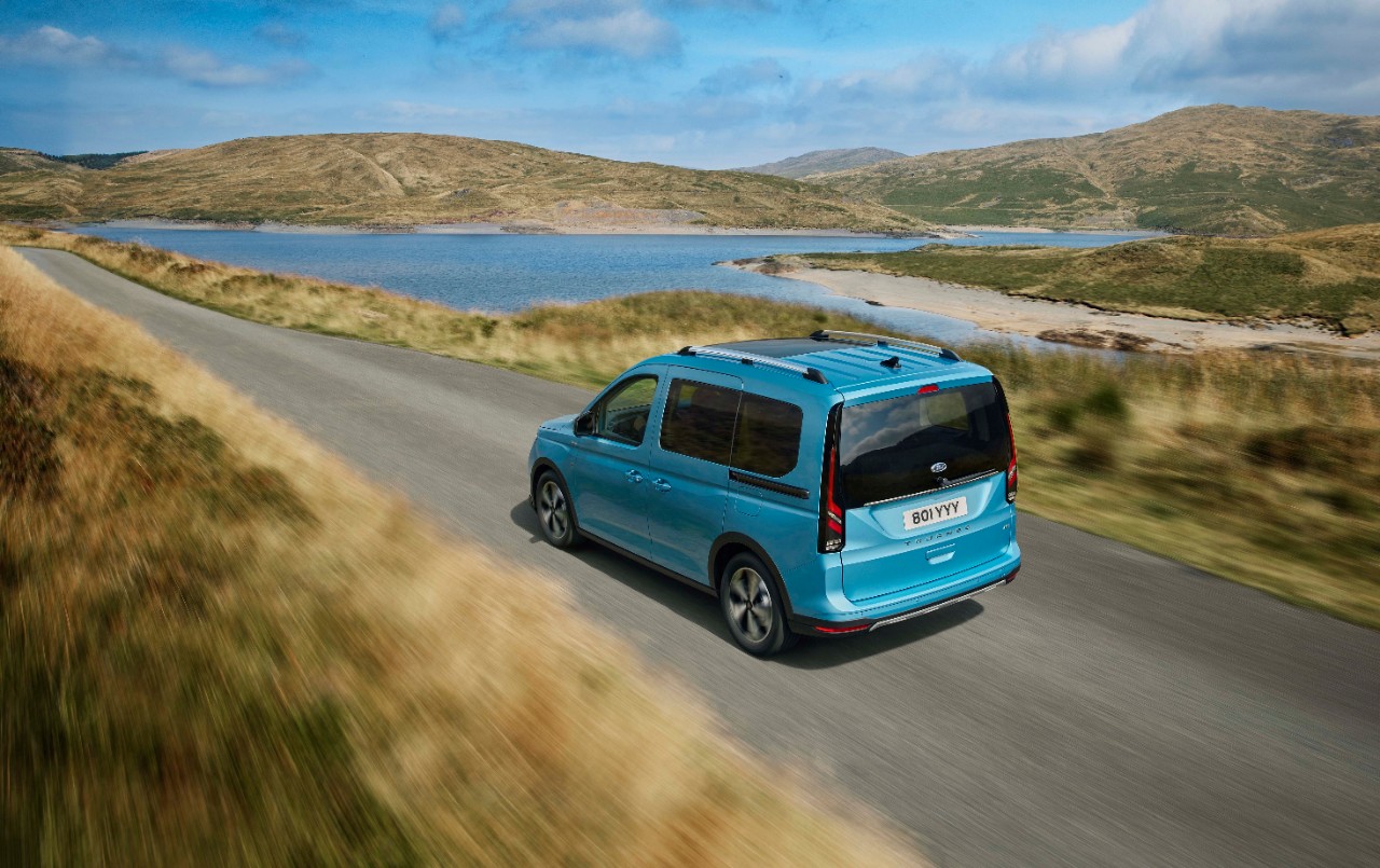 Ford Tourneo Connect von hinten