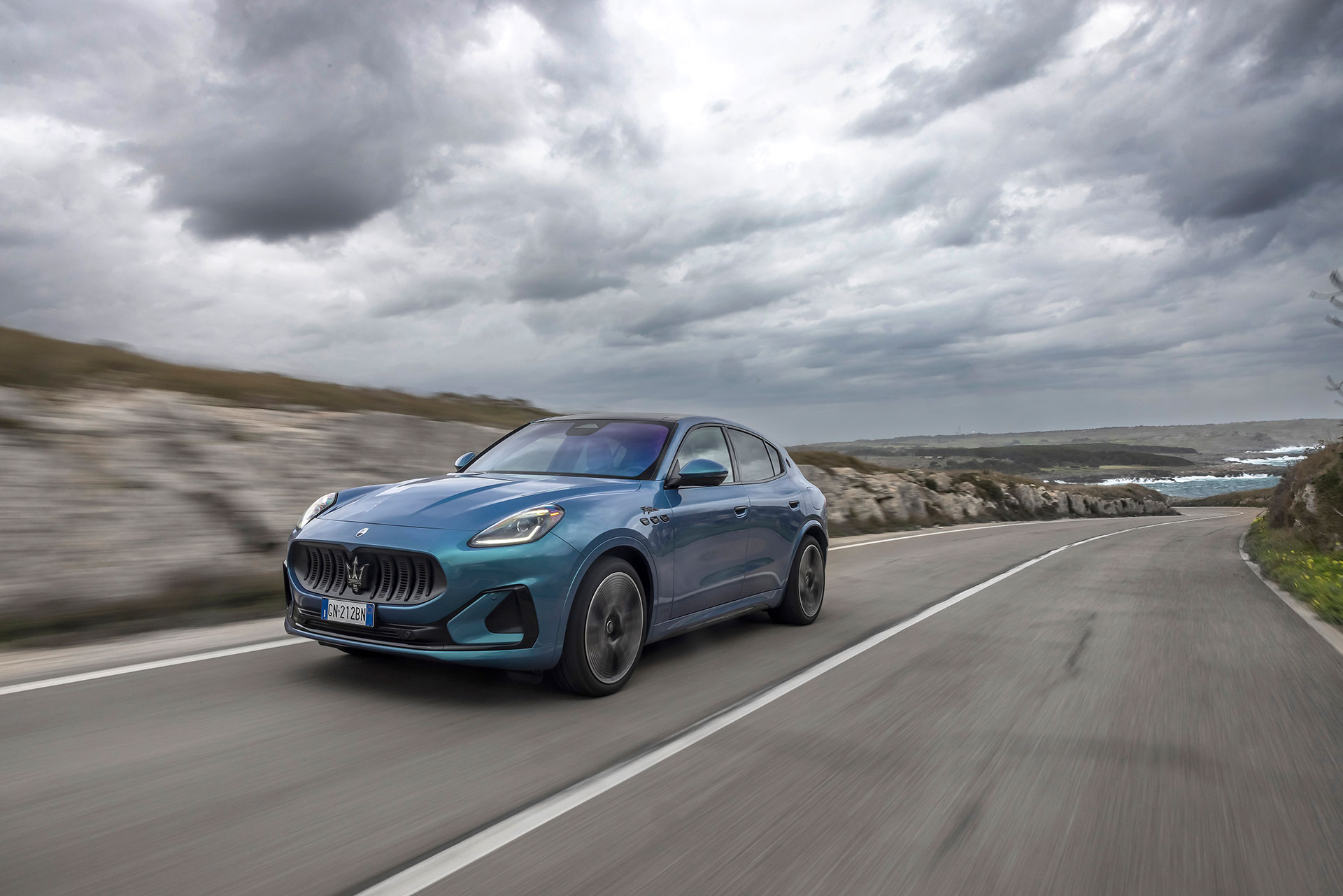 maserati_grecale_folgore