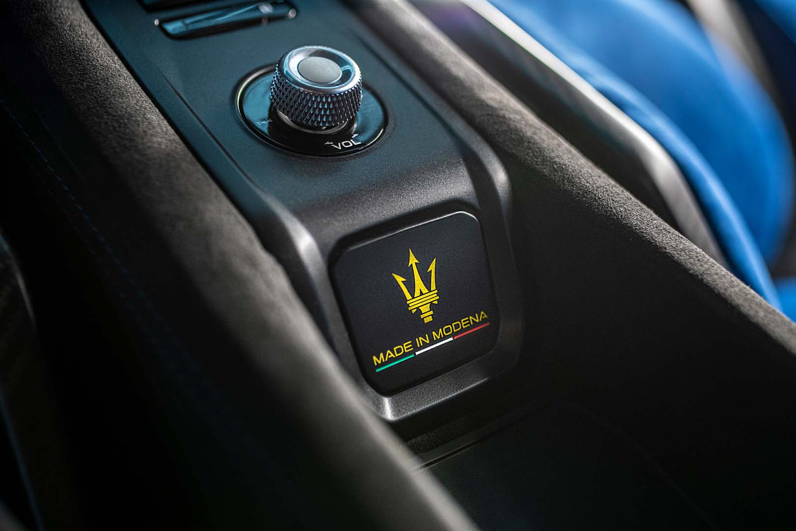 maserati_gt2_stradale_innenraum maserati_gt2_stradale_innenraum