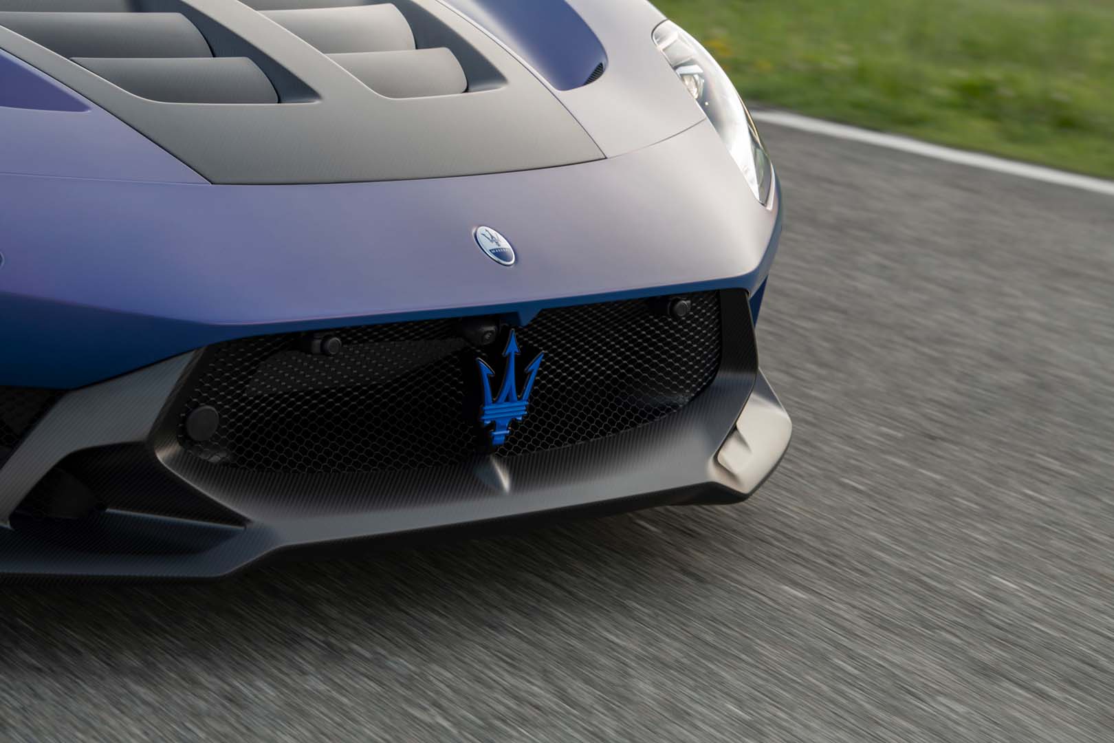 maserati_gt2_stradale_front maserati_gt2_stradale_front