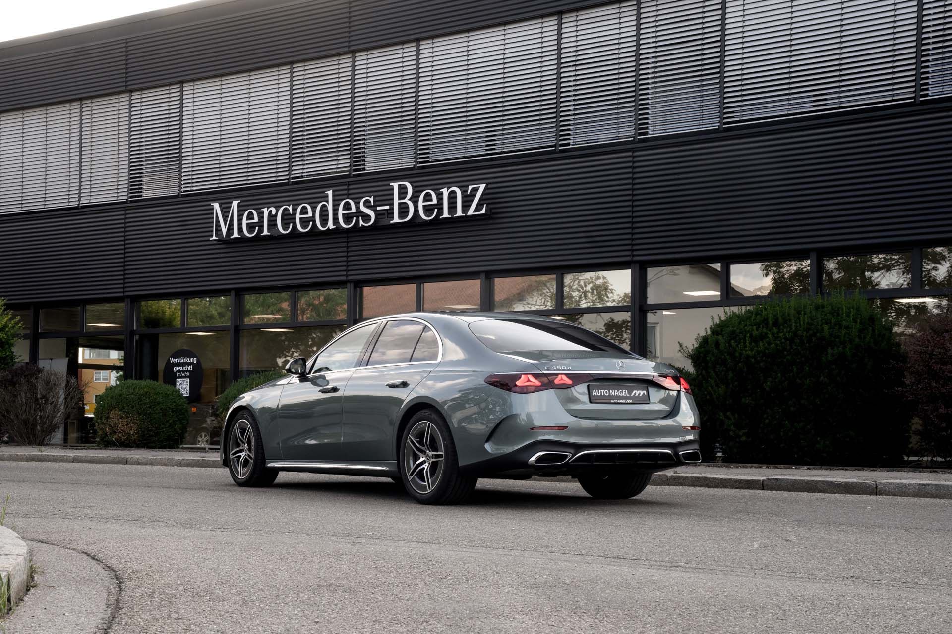 Mercedes-Benz E-Klasse von hinten