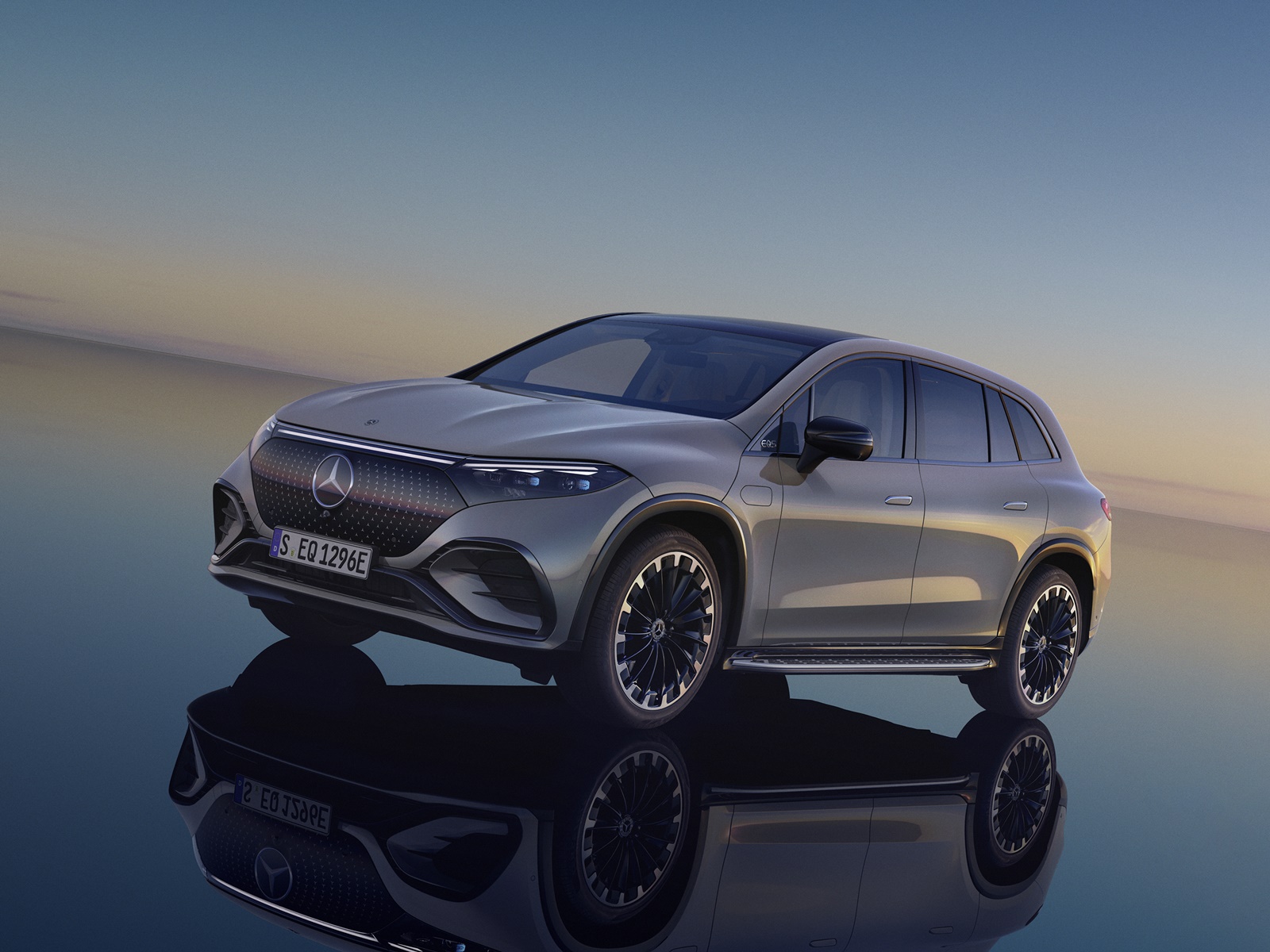 EQS SUV Aussenansicht EQS SUV Aussenansicht
