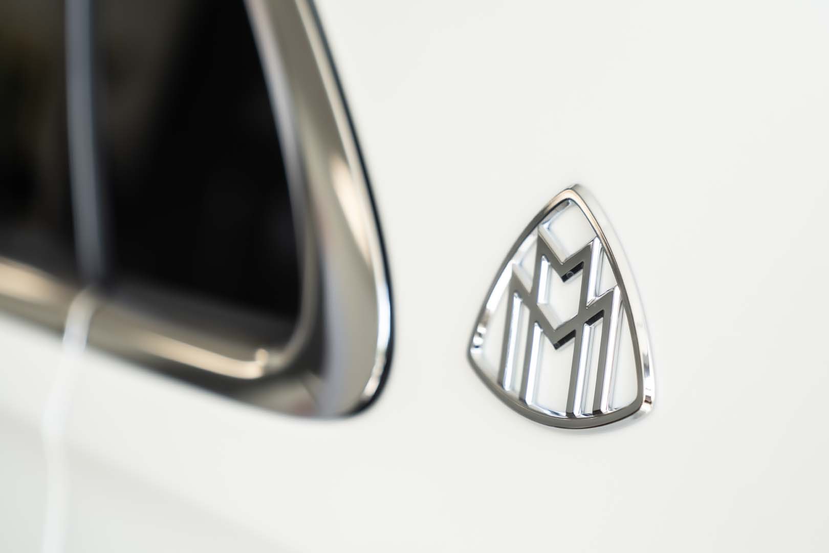 Mercedes Mayach Logo