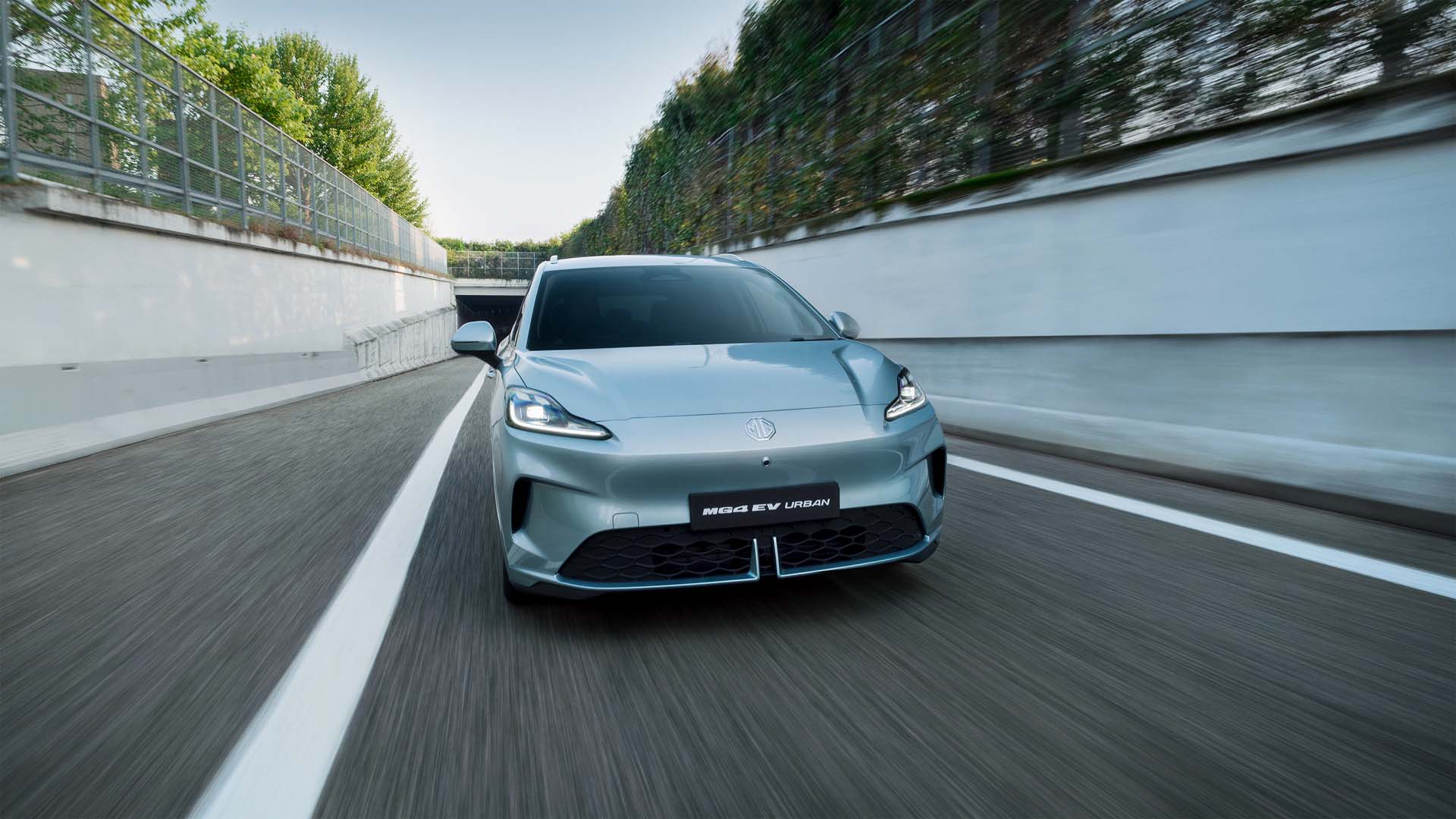 MG4_EV_Urban_strasse