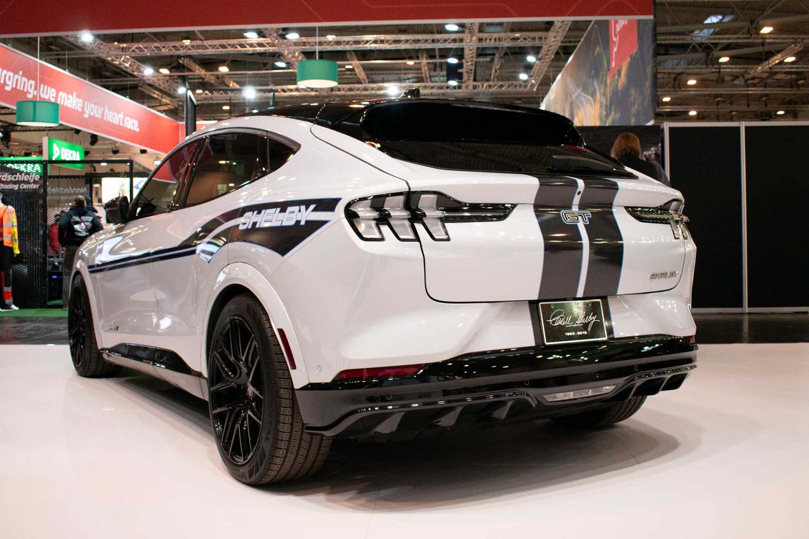 shelby_mustang_mach_e_heck