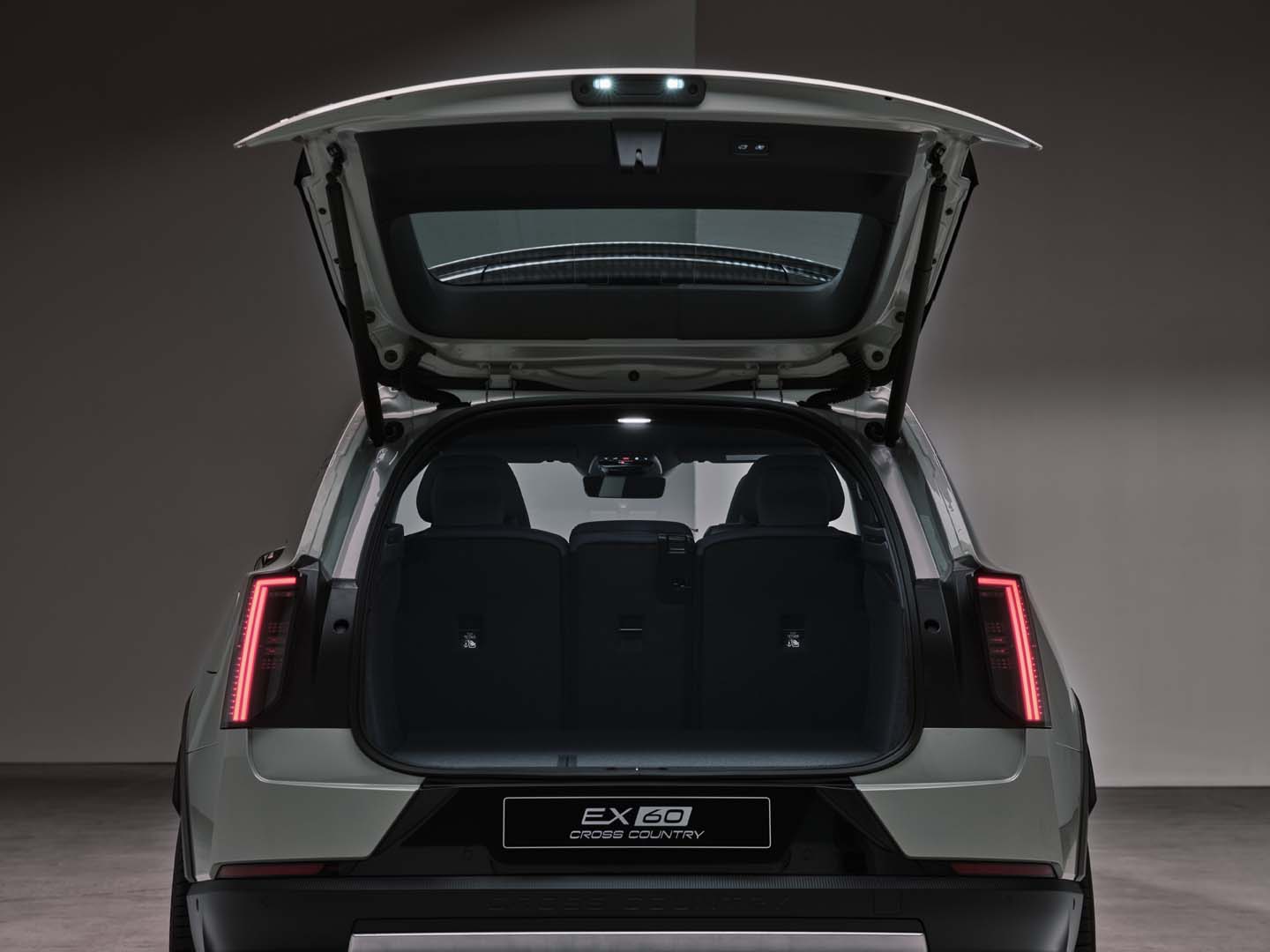 Volvo_EX60_Kofferraum